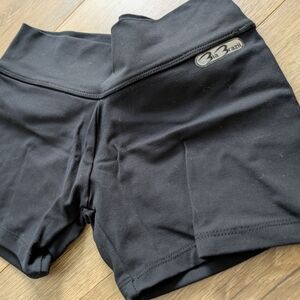 Booty Yoga Shorts in BLACK color